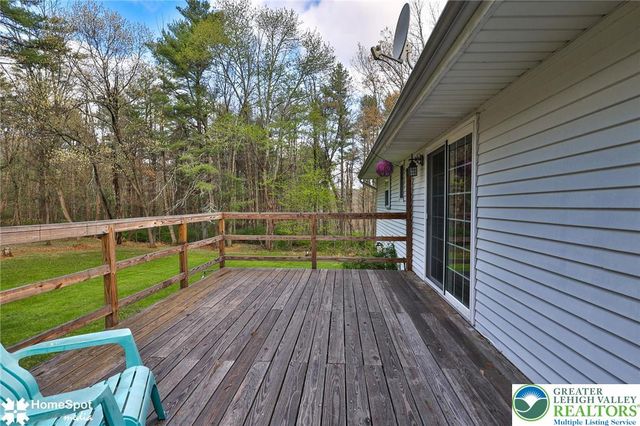 7262 Mount Eaton Road, Ross Twp, PA 18353