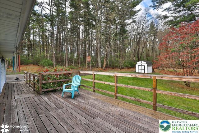 7262 Mount Eaton Road, Ross Twp, PA 18353