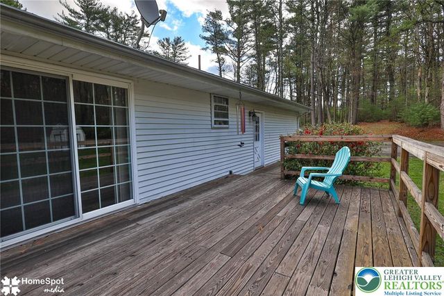 7262 Mount Eaton Road, Ross Twp, PA 18353