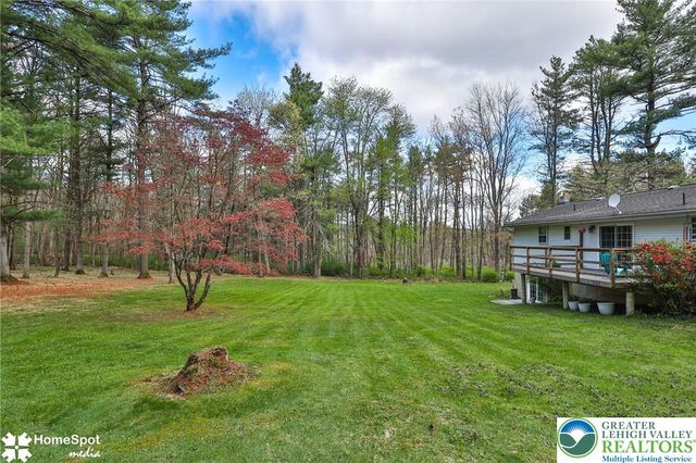 7262 Mount Eaton Road, Ross Twp, PA 18353