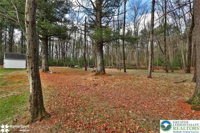 7262 Mount Eaton Road, Ross Twp, PA 18353