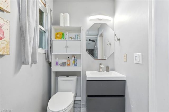 4507 Trailwood Drive, Greensboro, NC 27407