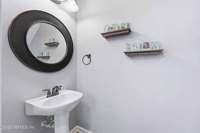 1500 CALMING WATER Drive 2305, Fleming Island, FL 32003