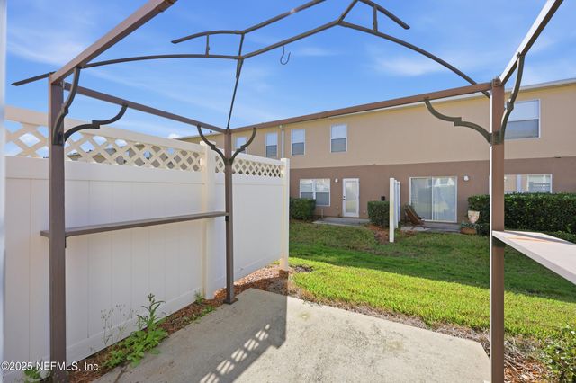 1500 CALMING WATER Drive 2305, Fleming Island, FL 32003