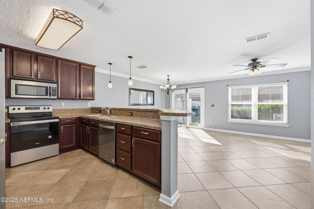 1500 CALMING WATER Drive 2305, Fleming Island, FL 32003