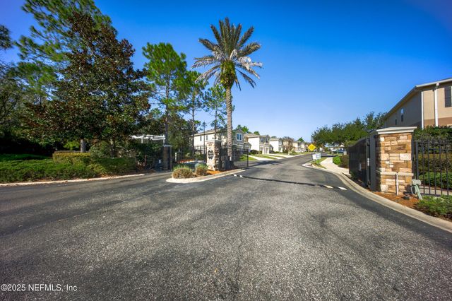 1500 CALMING WATER Drive 2305, Fleming Island, FL 32003