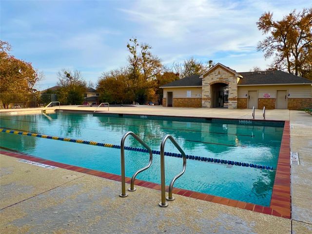 5717 Levenwood LN, Austin, TX 78724