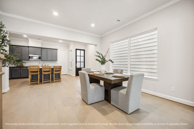 1208 E 26th Street A, Houston, TX 77009