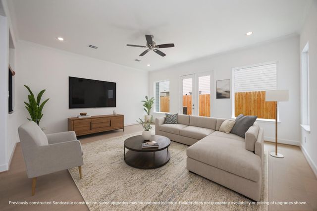 1208 E 26th Street A, Houston, TX 77009