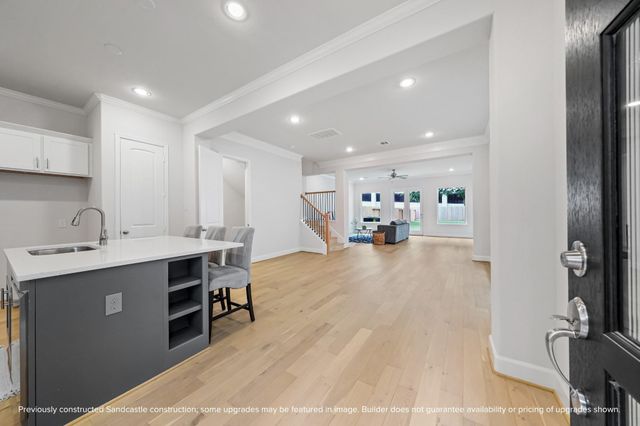 1208 E 26th Street A, Houston, TX 77009