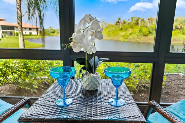 671 SW South River Drive 105, Stuart, FL 34997