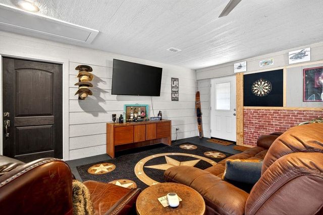 1501 Boon Dock Rd, Avinger, TX 75630