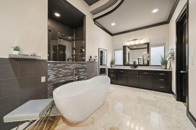 27303 E Benders Landing Boulevard, Spring, TX 77386