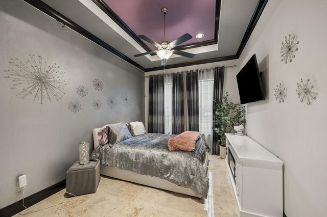 27303 E Benders Landing Boulevard, Spring, TX 77386