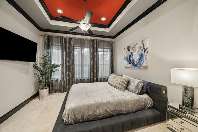 27303 E Benders Landing Boulevard, Spring, TX 77386