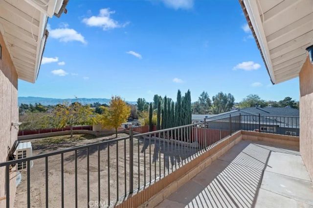 11833 Jacaranda Ave., Hesperia, CA 92345