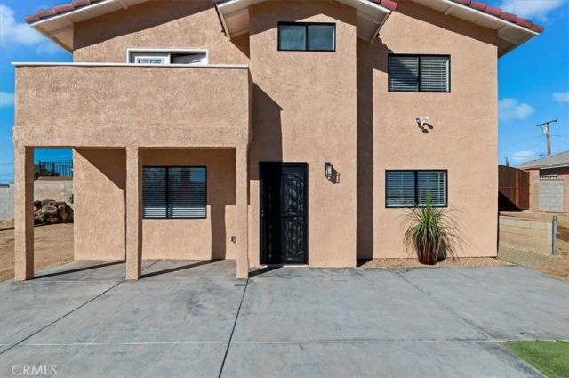 11833 Jacaranda Ave., Hesperia, CA 92345