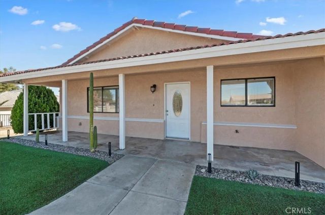 11833 Jacaranda Ave., Hesperia, CA 92345