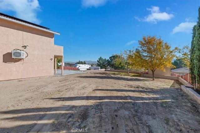 11833 Jacaranda Ave., Hesperia, CA 92345