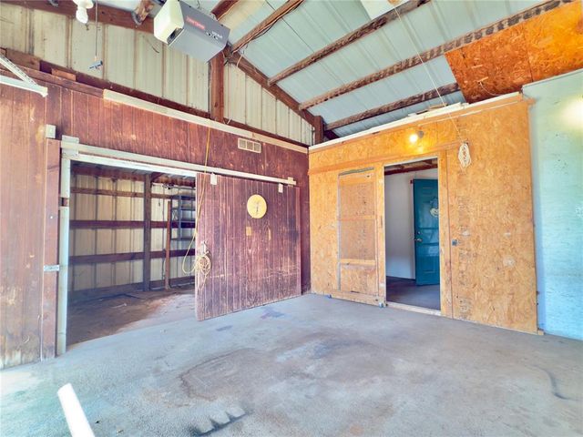 8012 S Douglas Boulevard, Guthrie, OK 73044