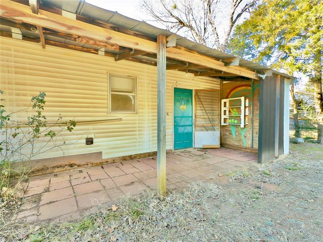 8012 S Douglas Boulevard, Guthrie, OK 73044