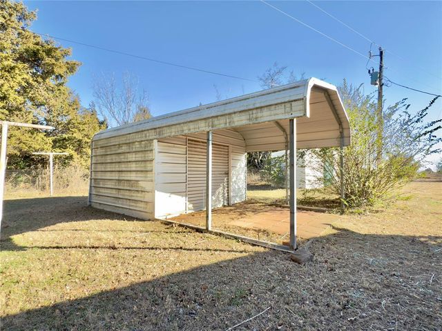 8012 S Douglas Boulevard, Guthrie, OK 73044