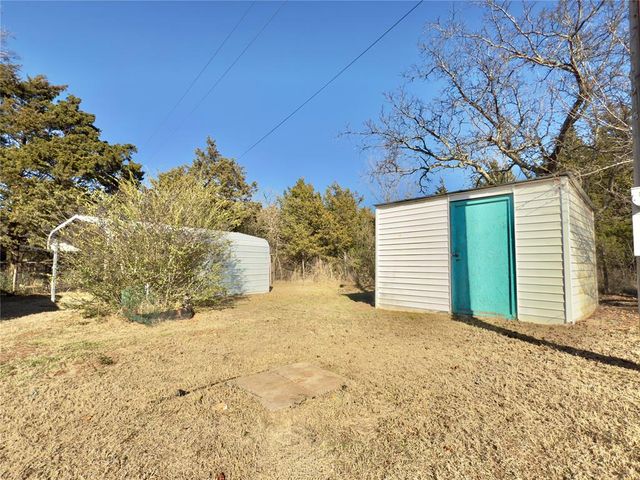 8012 S Douglas Boulevard, Guthrie, OK 73044