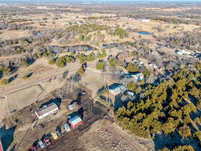 8012 S Douglas Boulevard, Guthrie, OK 73044