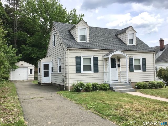 28 Thayer Road, Hamden, CT 06514