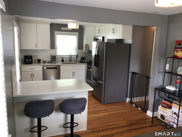 28 Thayer Road, Hamden, CT 06514