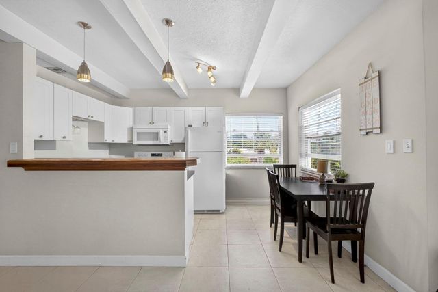 201 Inlet Way, Palm Beach Shores, FL 33404