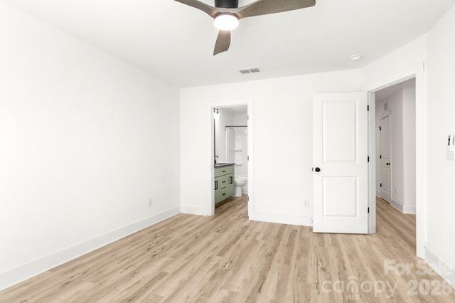 516 Carolyn Lane, Charlotte, NC 28213