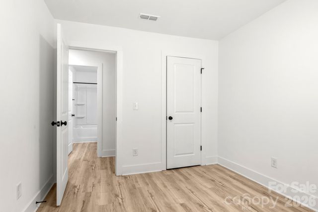 516 Carolyn Lane, Charlotte, NC 28213