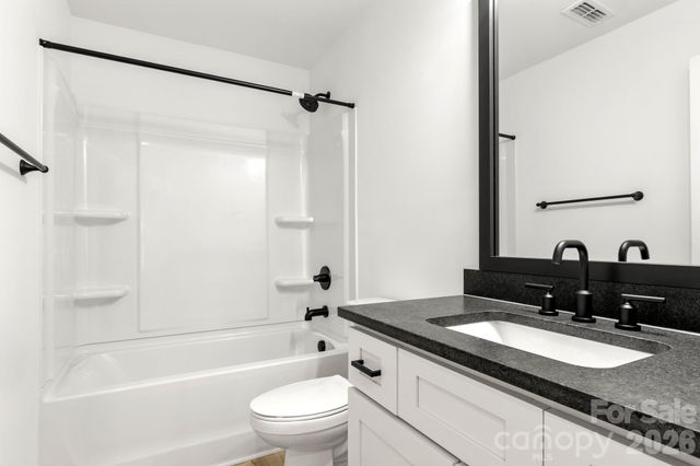 516 Carolyn Lane, Charlotte, NC 28213