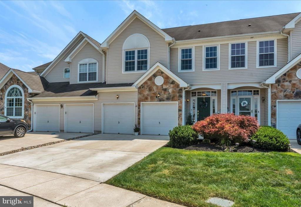 14 SPYGLASS CT, Westampton, NJ 08060