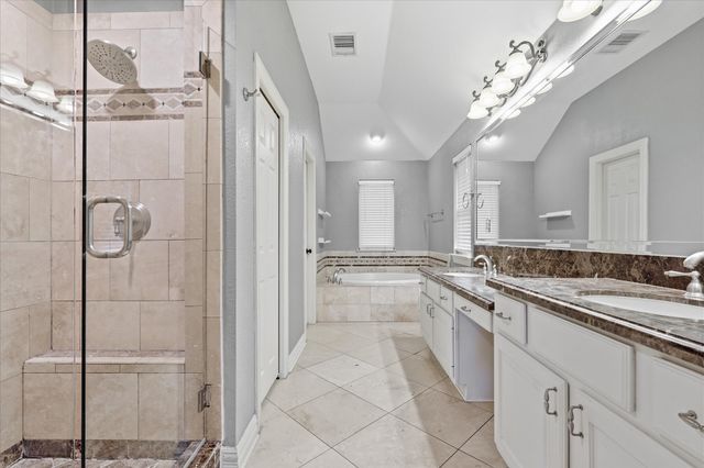 2526 Fallview Lane, Carrollton, TX 75007