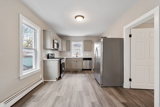 3 Hamel Place, Lowell, MA 01850