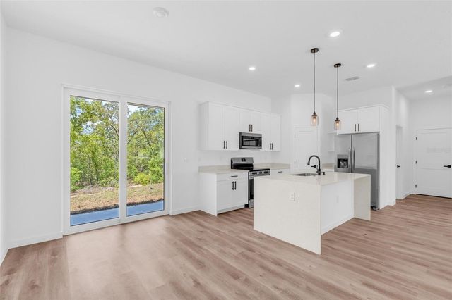 8812 N LANSEN WAY, Citrus Springs, FL 34434