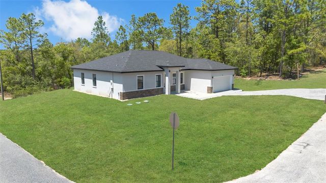 8812 N LANSEN WAY, Citrus Springs, FL 34434
