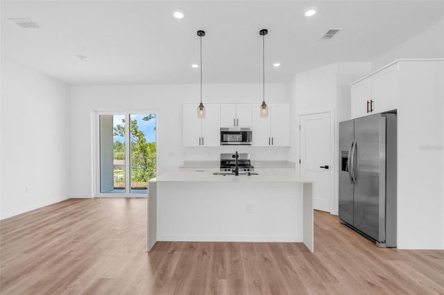 8812 N LANSEN WAY, Citrus Springs, FL 34434