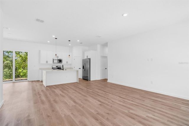 8812 N LANSEN WAY, Citrus Springs, FL 34434