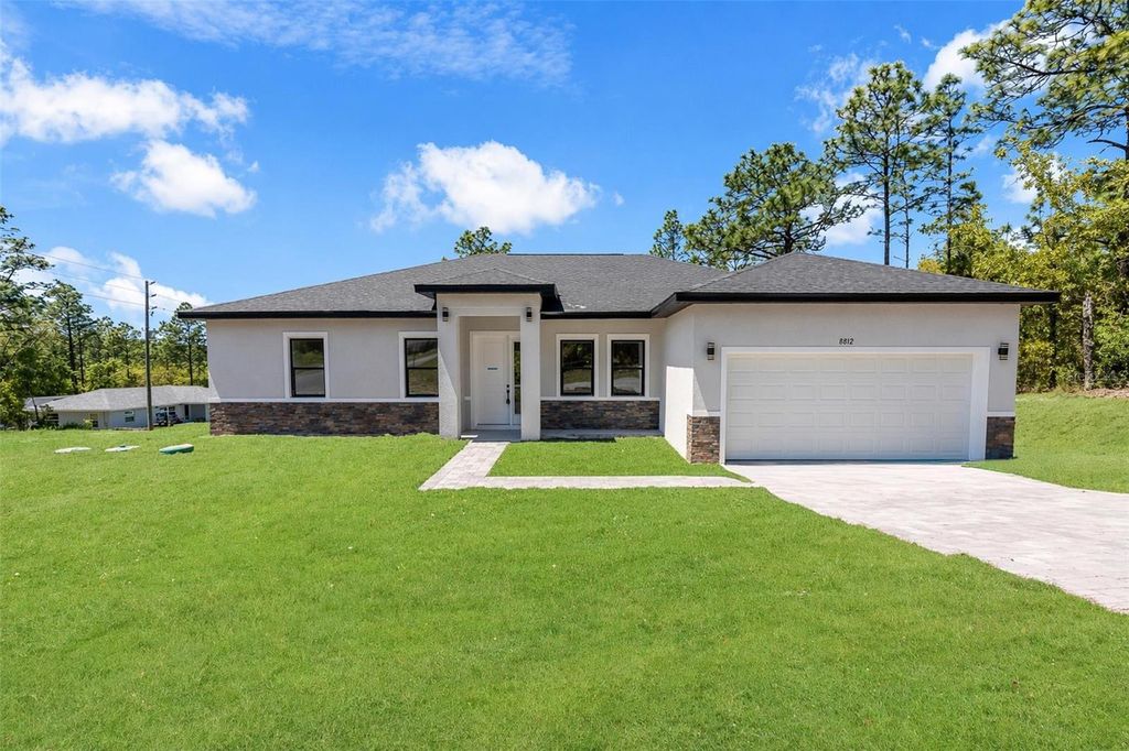 8812 N LANSEN WAY, Citrus Springs, FL 34434
