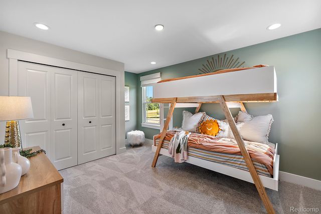 29104 Myles Andrew Drive, Lyon Charter Township, MI 48178