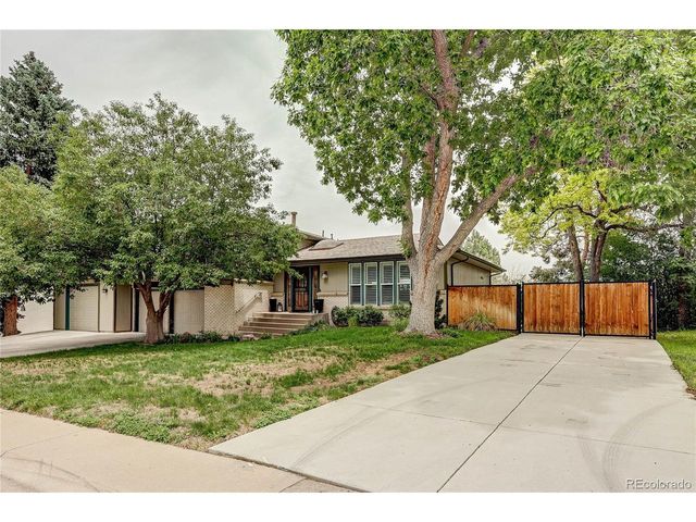 5394 S Cimarron Rd, Littleton, CO 80123