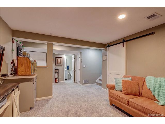 5394 S Cimarron Rd, Littleton, CO 80123