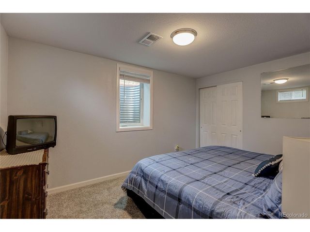 5394 S Cimarron Rd, Littleton, CO 80123