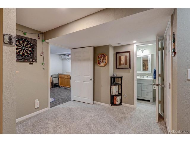 5394 S Cimarron Rd, Littleton, CO 80123