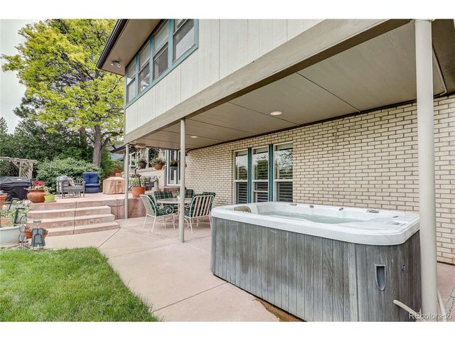 5394 S Cimarron Rd, Littleton, CO 80123