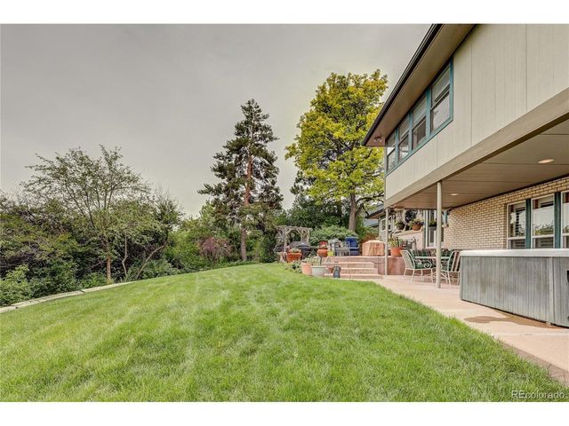 5394 S Cimarron Rd, Littleton, CO 80123