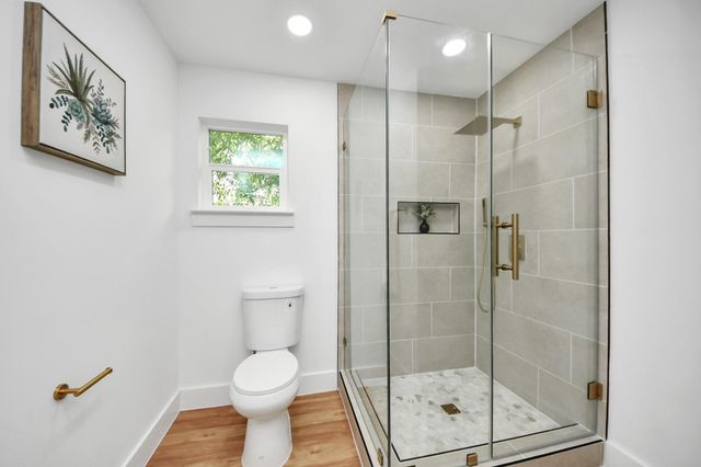 6249 Locke Lane, Houston, TX 77057